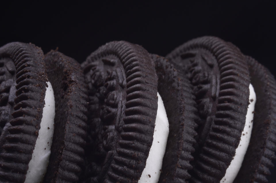 Comerser una Oreo tiene su técnica. (Foto: Getty Images)