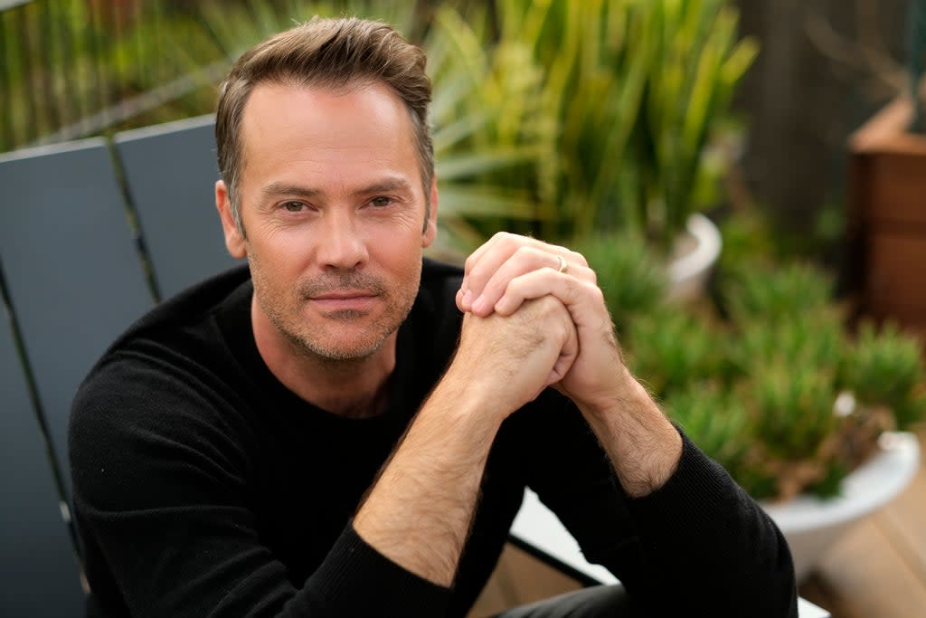 Barry Watson Portrait Session (2021 Invision)