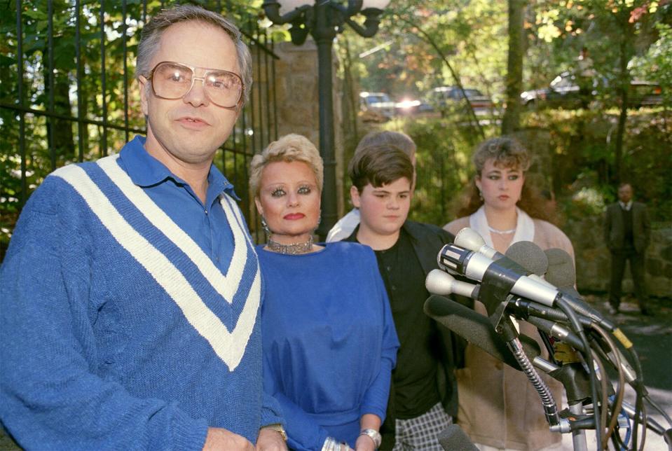 Jim Bakker, Tammy Faye Bakker, Jamie Charles Bakker, Tammy Sue Chapman