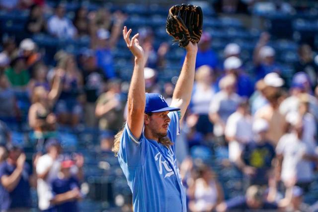 Nolan Arenado drives in 4, Miles Mikolas solid as Cardinals beat skidding  Marlins 6-4