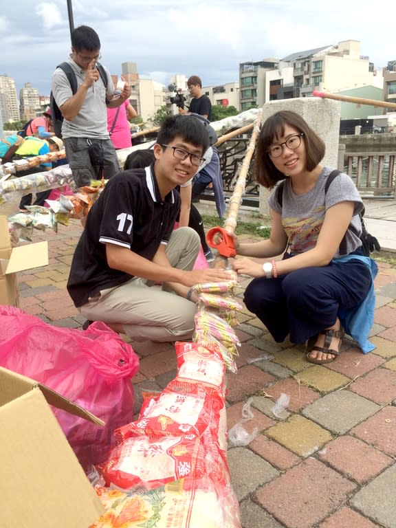 圖說：臺南安平壯遊點--綁篙餞DIY體驗活動。