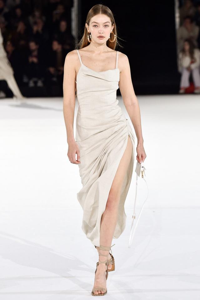Gigi Hadid 's Post-Pregnancy Fashion: 3 Looks That Prove Why She's