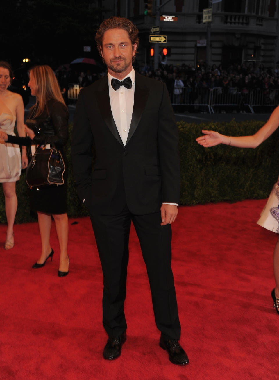 NEW YORK, NY - MAY 07: Actor Gerard Butler attends the "Schiaparelli And Prada: Impossible Conversations" Costume Institute Gala at the Metropolitan Museum of Art on May 7, 2012 in New York City. (Photo by Larry Busacca/Getty Images)