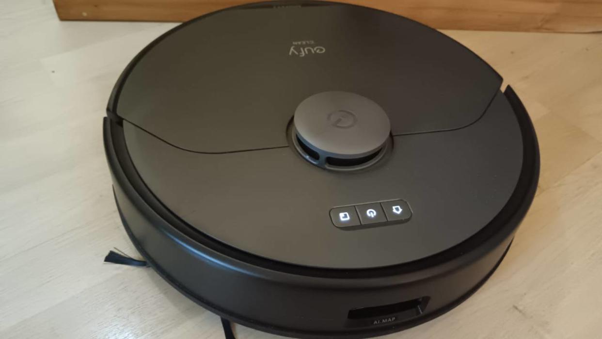  Eufy Clean X8 Pro review. 