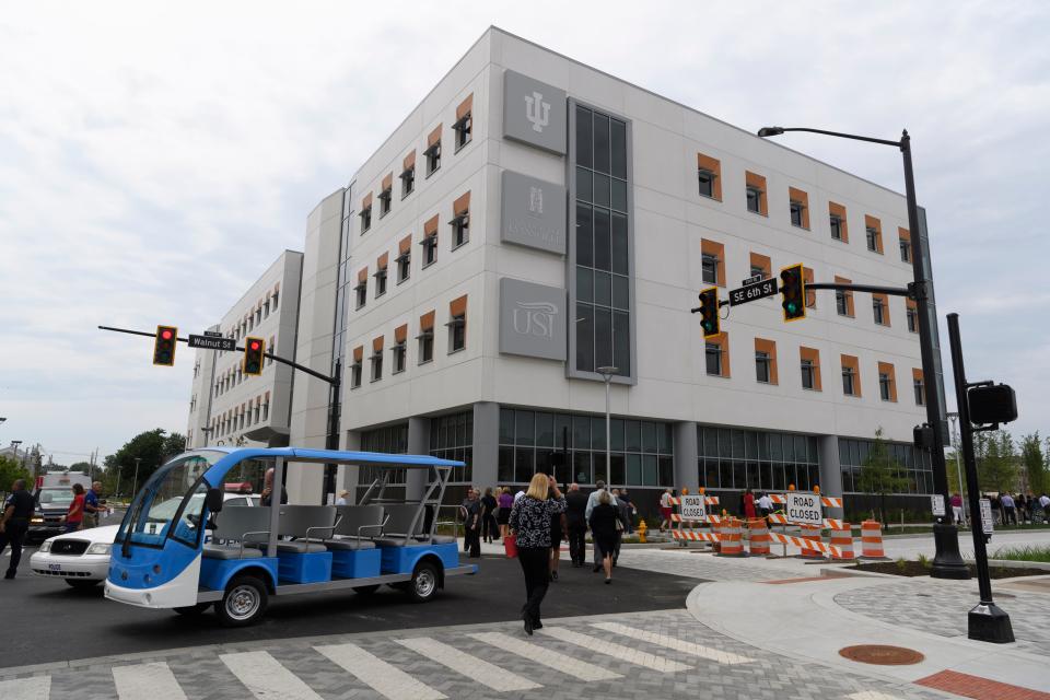 The Stone Family Center for Health Sciences offers a multi-institutional partnership between Indiana University's School of Medicine, University of Evansville and the University of Southern Indiana in Downtown Evansville.