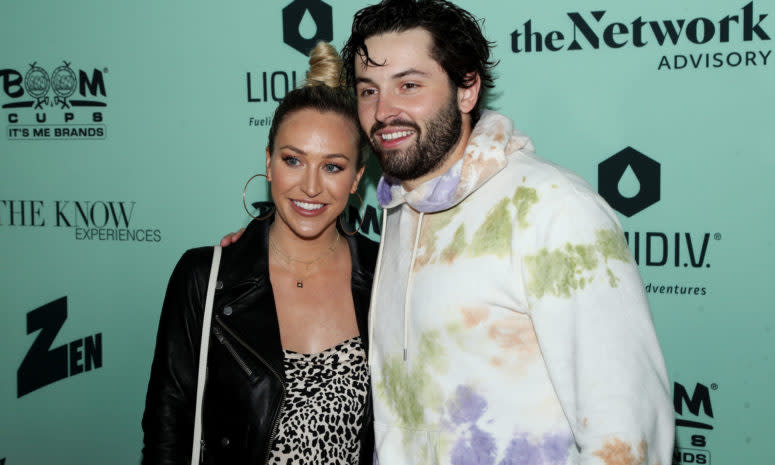 Baker Mayfield and his wife.