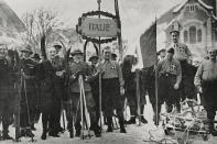 <p>A total of 16 nations participated in 12 events, all held outside amidst the stunning background of the French Alps. </p> <p>Pictured: Team Italy marches in the inaugural parade at the 1924 Winter Olympics. </p>