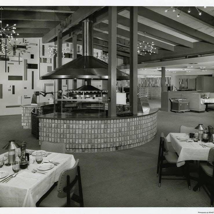 The dining room in the Villa Capri was one of the cool Austin places to meet during the 1960s and '70s, as reader Bart Ewald remembers. Dewey G. Mears.