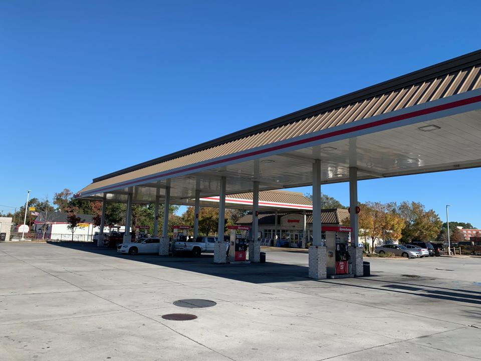 A Speedway gas station at 2395 Carolina Beach Road in Wilmington was the target of an armed robbery early Monday.