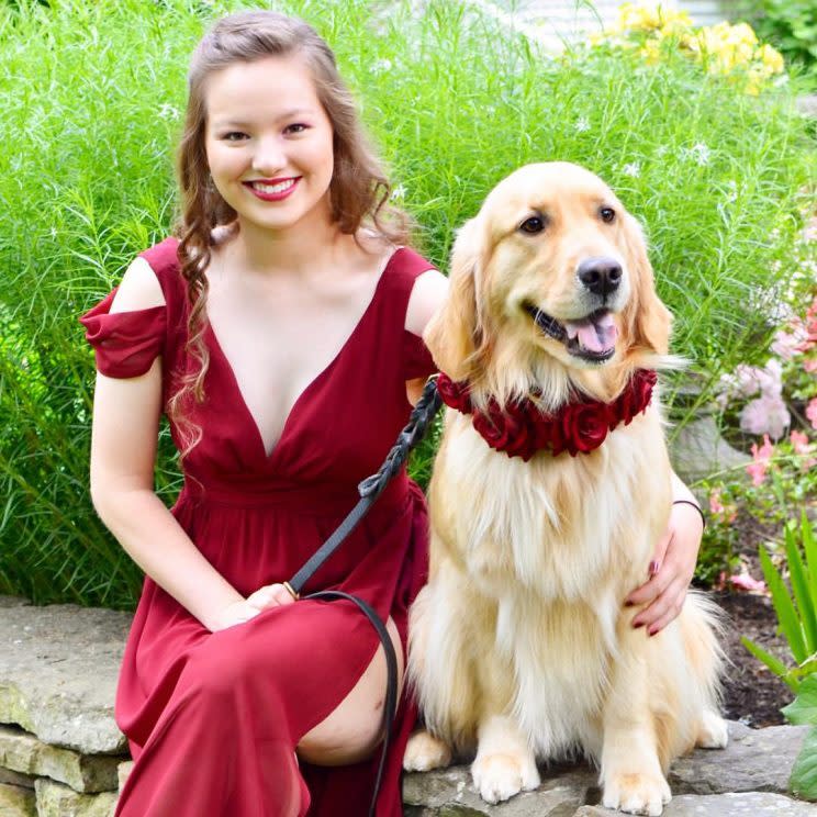 Claire took her medical alert dog Percie to prom. (Photo: Facebook/Percie the Service Dog)