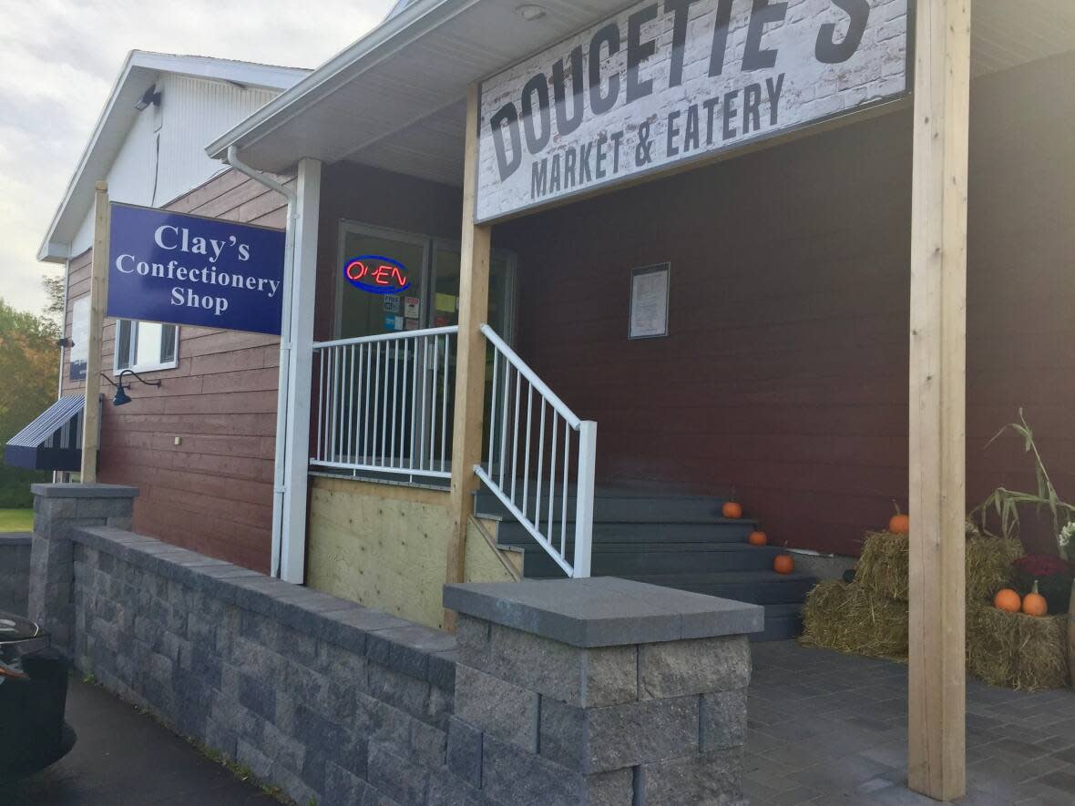 The owners of Doucette's Market and Eatery in Ingonish Beach, N.S., say they've seen a revolving door of employees in the last few years.  (Trina Doucette - image credit)