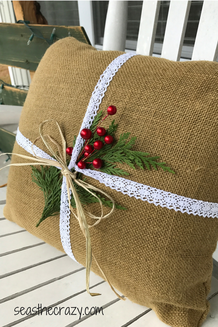 DIY Burlap Holly Pillow