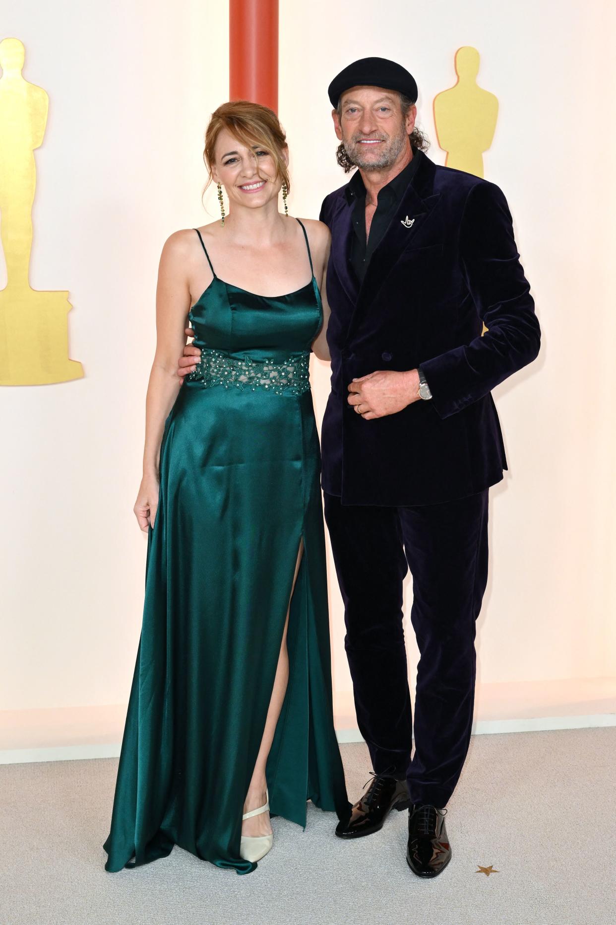 US actor Troy Kotsur and his wife Deanne Bray attend the 95th Annual Academy Awards at the Dolby Theatre in Hollywood, California on March 12, 2023. (Photo by ANGELA WEISS / AFP) (Photo by ANGELA WEISS/AFP via Getty Images)