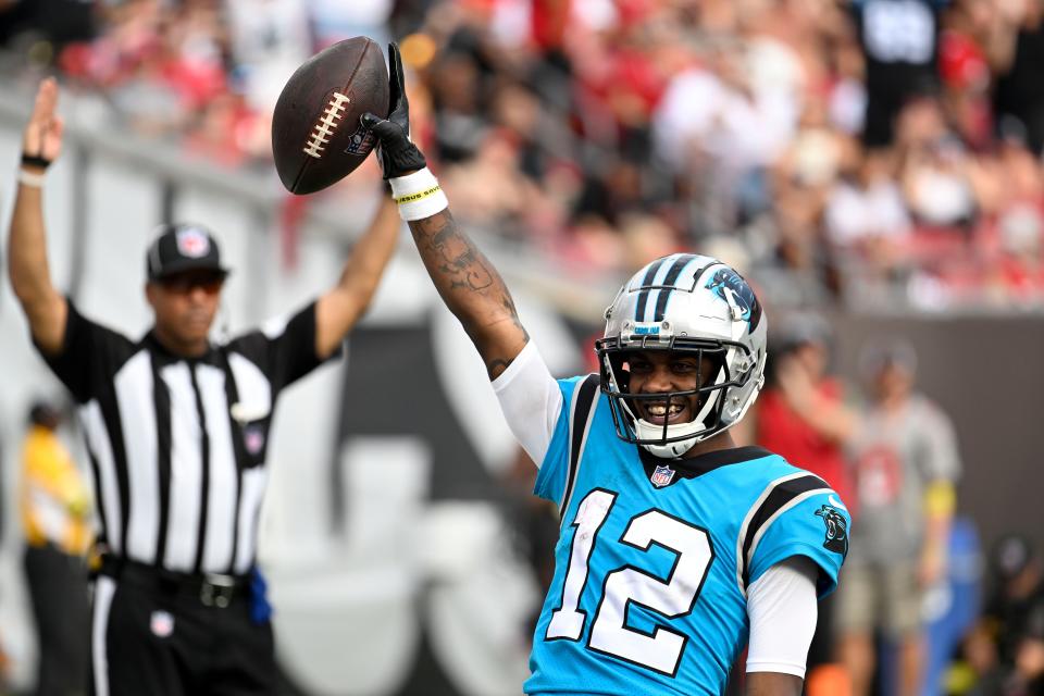 Shi Smith and the Carolina Panthers are underdogs against the New Orleans Saints in NFL Week 18.