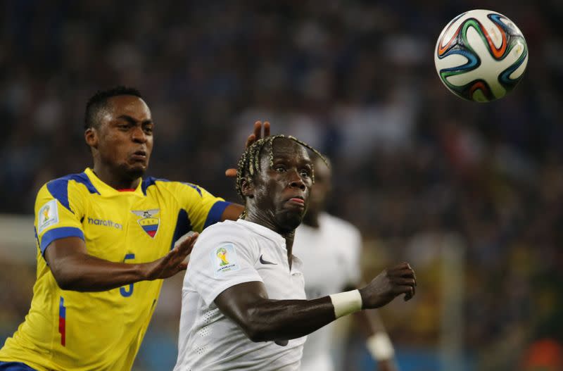 Foto de archivo de Renato Ibarra durante partido entre selecciones de Ecuador y Francia en Mundial Brasil 2014