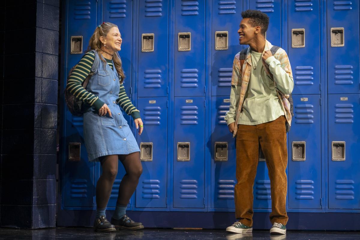 Kimberly Akimbo Review New Musical Is A Cute Balance Of Youthful Energy And Serious Stakes 