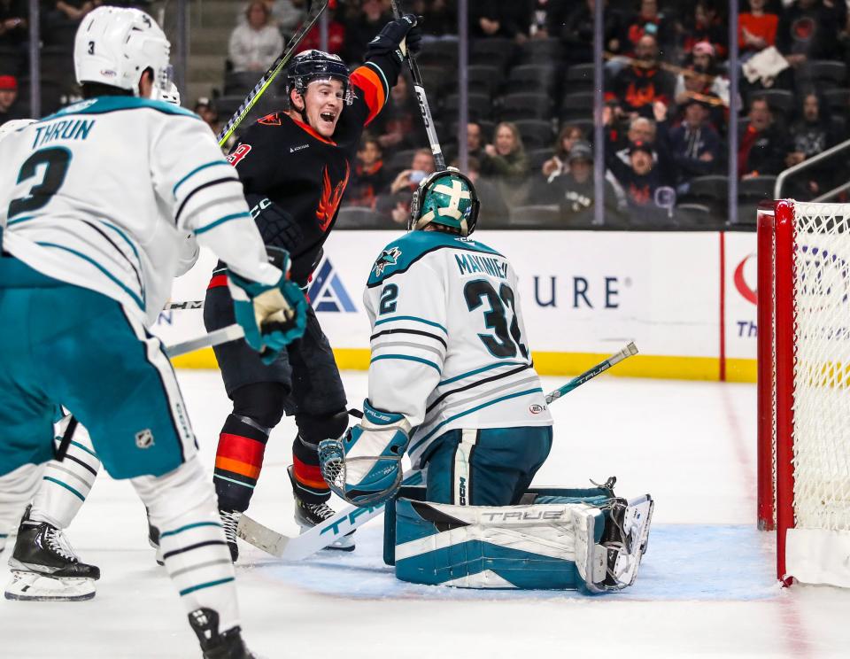 Coachella Valley forward Cameron Hughes (19) celebrates a goal by Coachella Valley forward Shane Wright (51) during the third period of their game at Acrisure Arena in Palm Desert, Calif., Wednesday, Nov. 29, 2023.