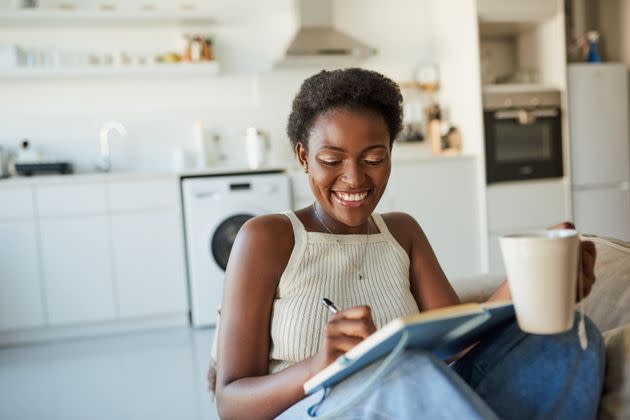 Limiting your to-do list will help your tasks feel less overwhelming. (Photo: LaylaBird via Getty Images)