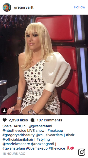 Singer Gwen Stefani debuted her new hairstyle, complete with (possibly clip-on) bangs, on The Voice.