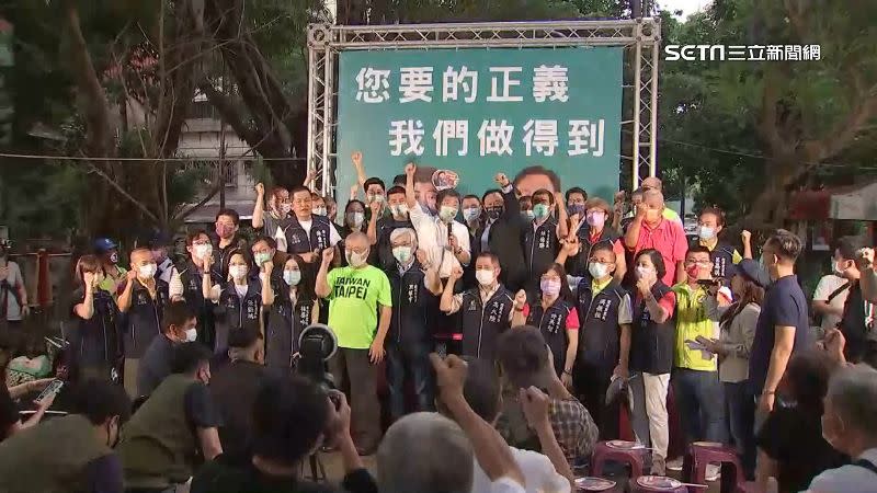 民進黨台北市長參選人陳時中展開27場基層見面會。