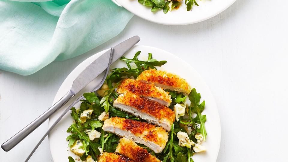 Crispy Chicken Blue Cheese Salad