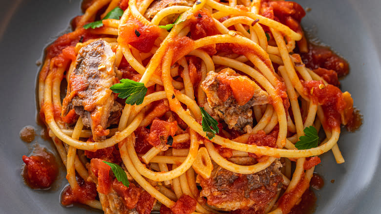 sardine and tomato pasta