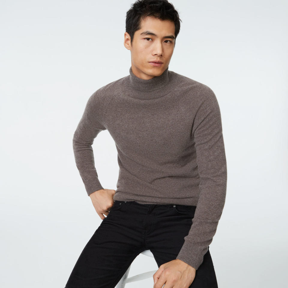Whether you're looking for sweaters, blazers, shirts or casual loungewear, <a href="http://www.clubmonaco.com/home/index.jsp?ab=global_home" target="_blank">Club Monaco</a> has plenty of options at prices comparable to J.Crew. Plus,&nbsp;the label always seems to have good sales.