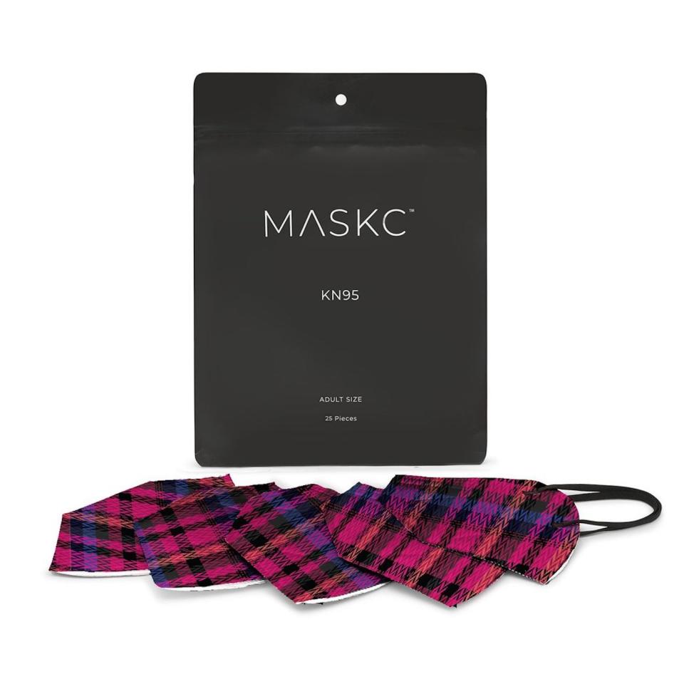 BERRY PLAID KN95 FACE MASKS - 10 PACK