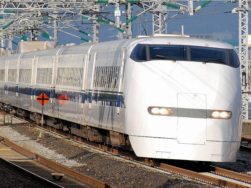 Shinkansen 300 series