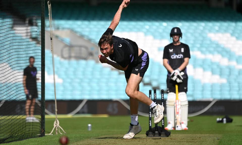 <span>Josh Hull is the latest inexperienced bowler selected by England – ‘you’re not after that instant gratification when you pick them,’ says Brendon McCullum.</span><span>Photograph: Gareth Copley/Getty Images</span>