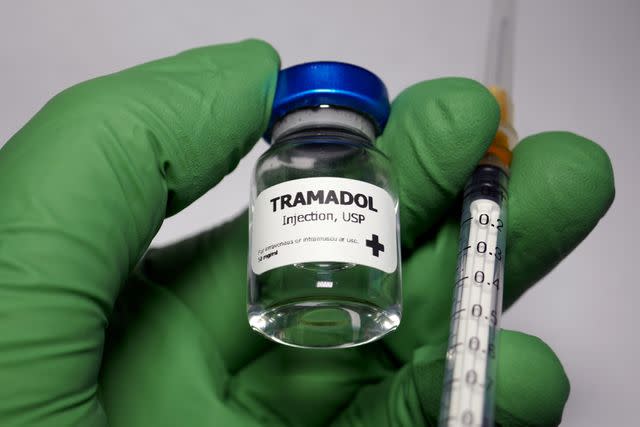 <p>Hailshadow / Getty Images</p> Tramadol