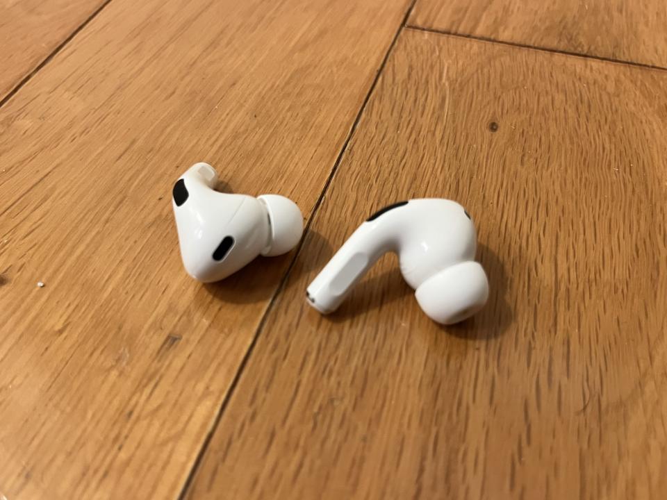 Apple AirPods Pro 2 Design Image 1, apple airpods pro 2 review