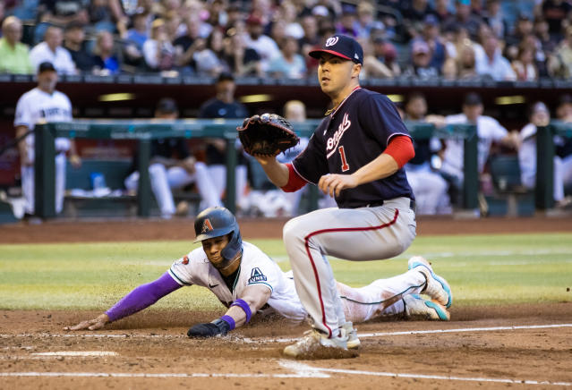 Washington Nationals have runner thrown out on walk