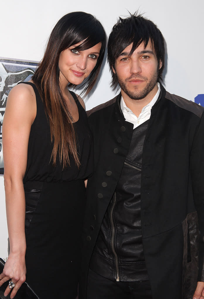 The Empire Strikes Back 30th Anniversary Charity Screening Event 2010 Ashlee Simpson Wentz Pete Wentz