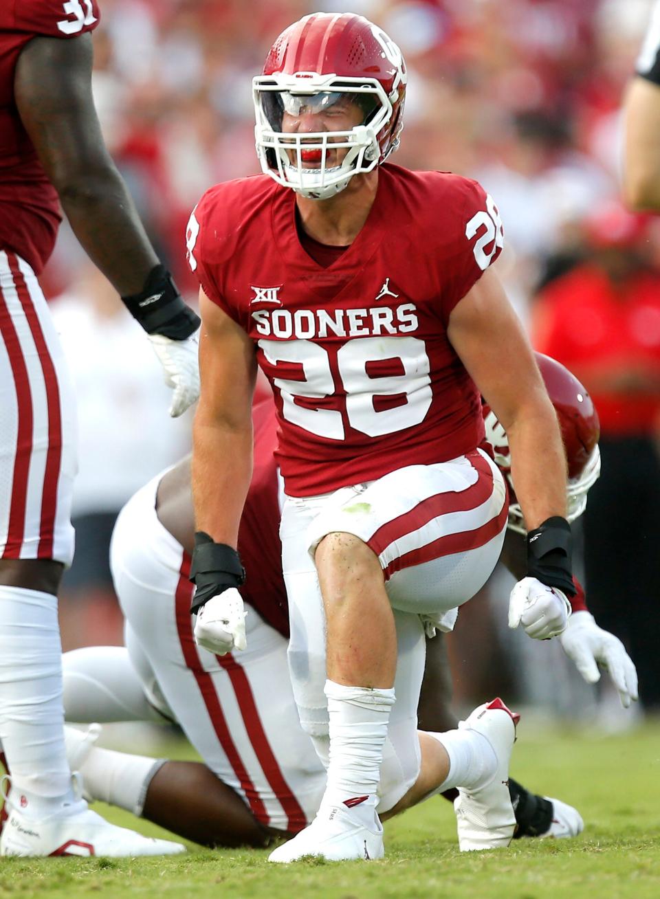 Oklahoma's Danny Stutsman (28) celebrates a defensive play in the first quarter during the college football game between the University of Oklahoma and the Kent State Golden Flashes at the Gaylord Family Oklahoma Memorial Stadium in Norman, Okla., Saturday, Sept., 10, 2022.