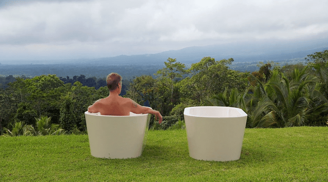 <p>ABC</p> Who will join Gerry in those outdoor tubs?