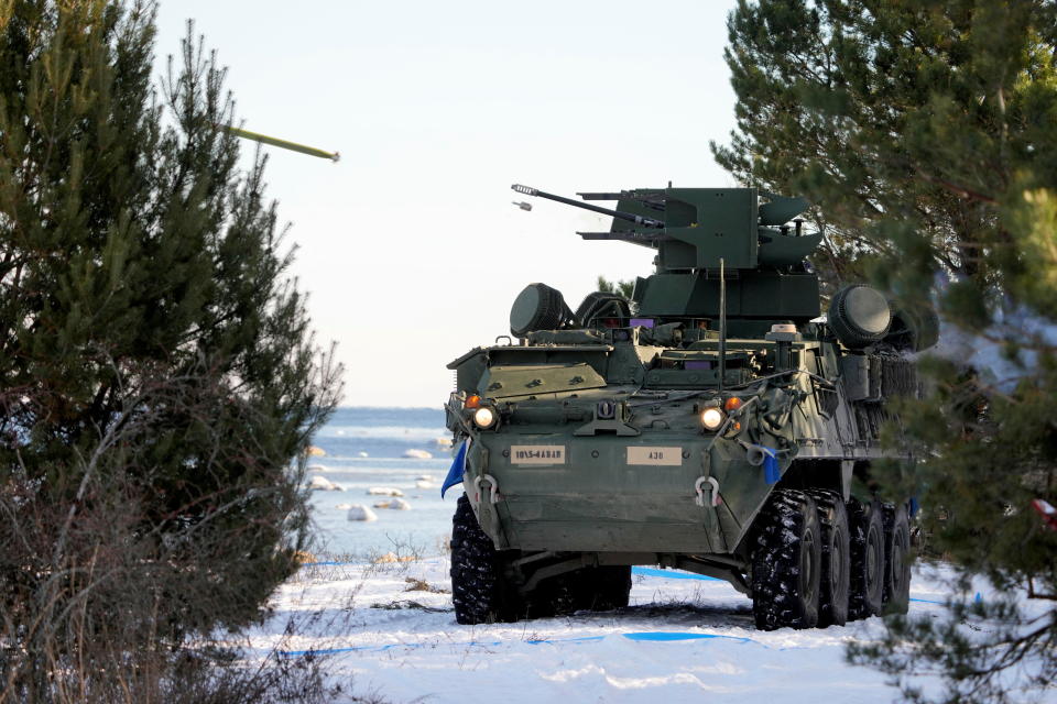 U.S. troops fire Stinger missile from their Stryker armored fighting vehicle during Saber Strike military drill in Rutja, Estonia March 10, 2022. REUTERS/Ints Kalnins