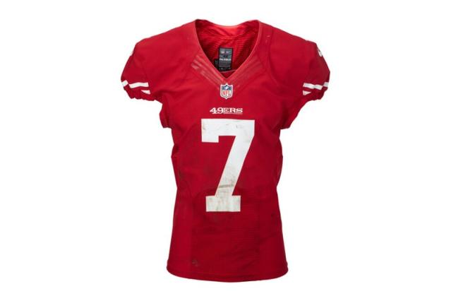 Colin Kaepernick's Game-Worn 2013 NFL Playoffs 49ers Jersey Auction