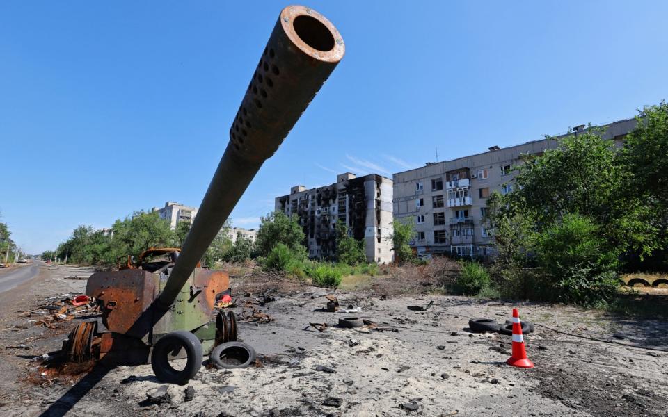 Ukraine war: 18 dead in Russian missile strikes on Odesa - ALEXANDER ERMOCHENKO /REUTERS