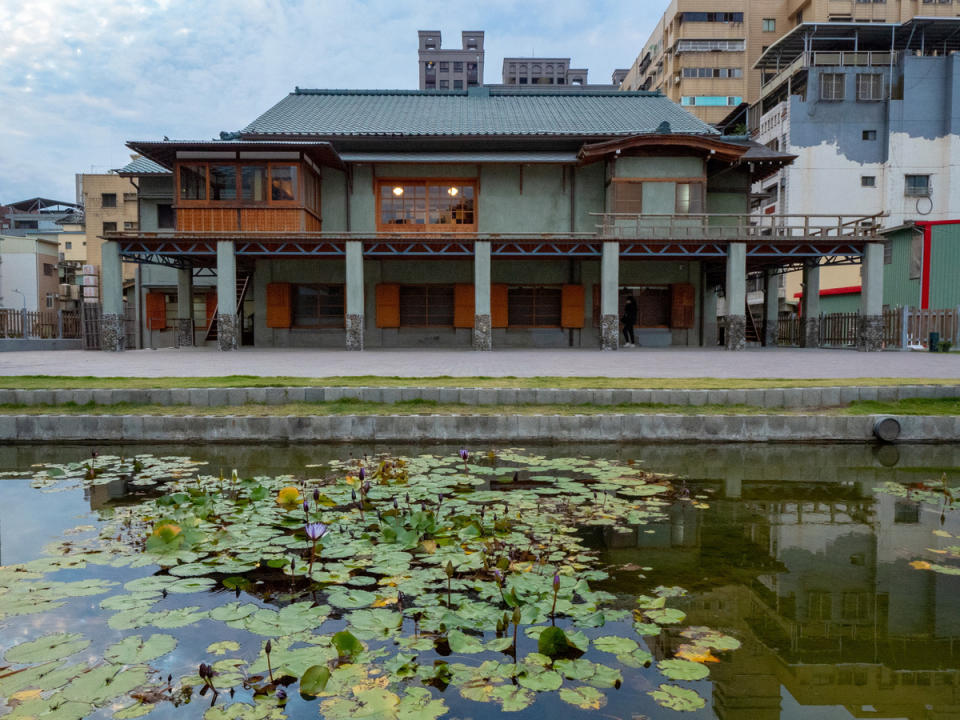 觀光局包裝日系景點如逍遙園吸引日客。   圖：高雄市觀光局提供