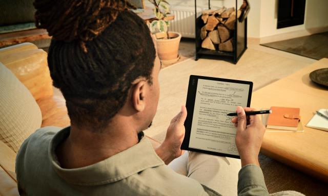 The Kindle Scribe is great, but the Kobo Elipsa 2E is the better  note-taking tablet