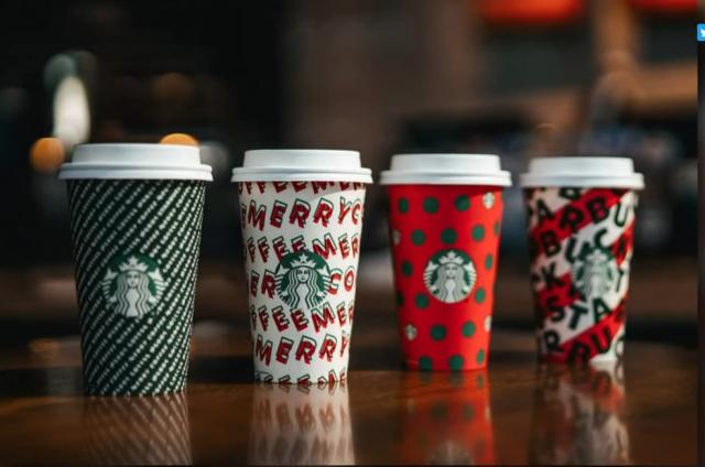 Every Starbucks Holiday Cup From The Last 20 Years, Ranked