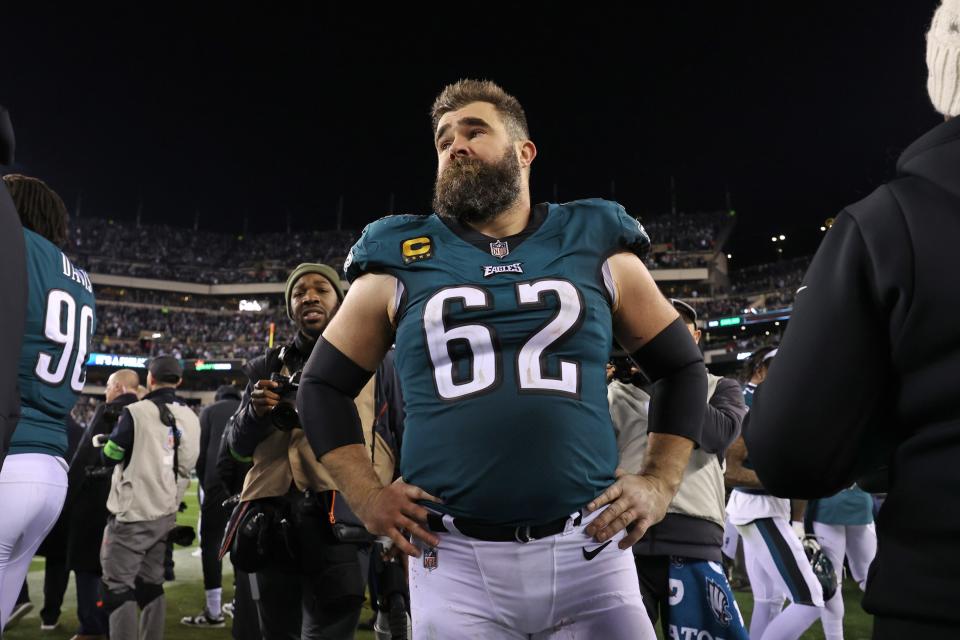 Jason Kelce walks off the field following the Eagles' win over the 49ers in the NFC championship game.