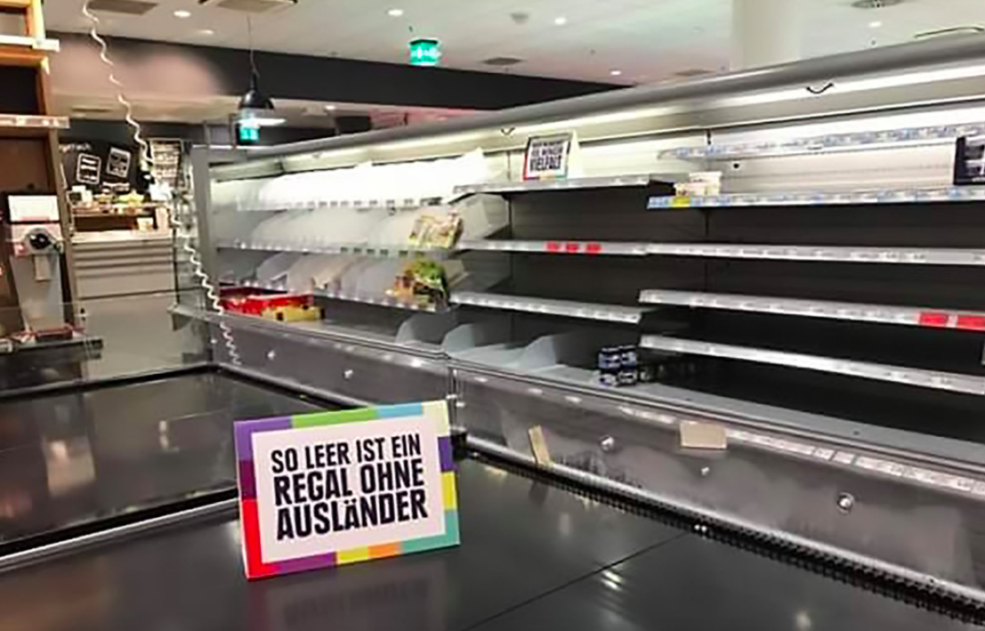 <em>The supermarket was stripped of all foreign food (CEN)</em>