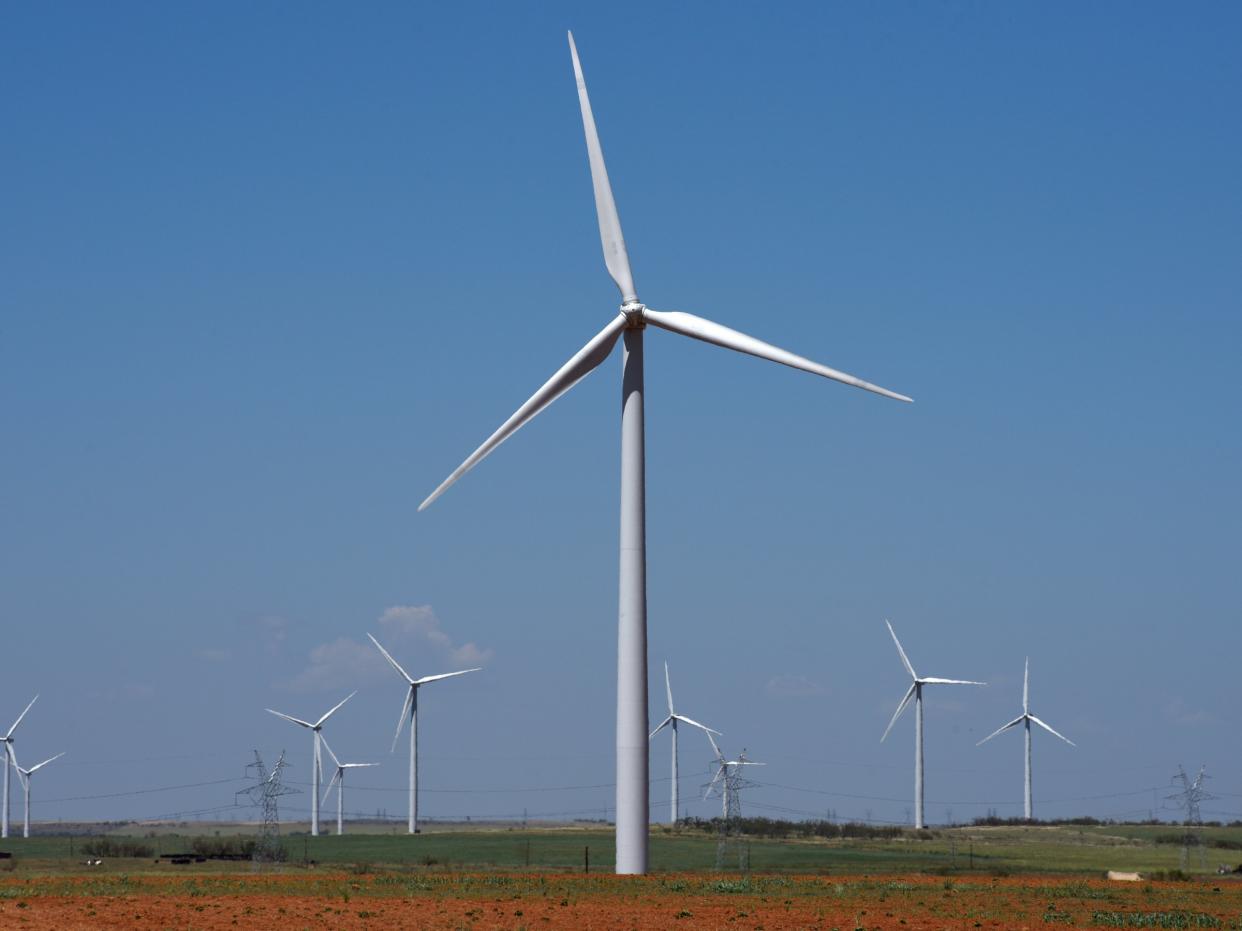 wind turbines lorraine texas