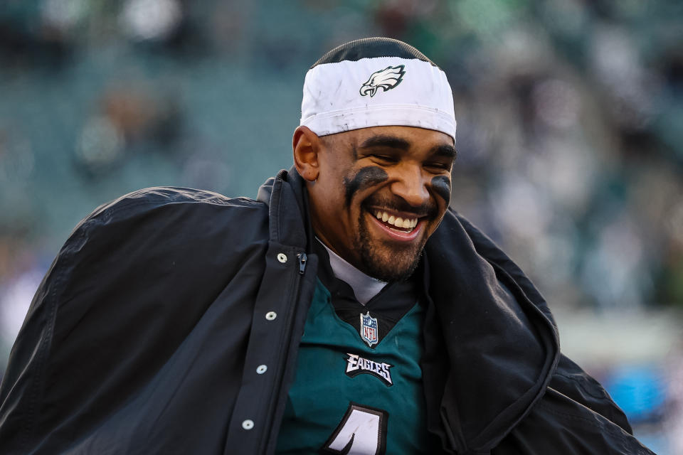 PHILADELPHIA, PA - DECEMBER 04: Jalen Hurts #1 of the Philadelphia Eagles reacts during the second half of the game between the Philadelphia Eagles and the Tennessee Titans at Lincoln Financial Field on December 4, 2022 in Philadelphia, Pennsylvania. (Photo by Scott Taetsch/Getty Images)