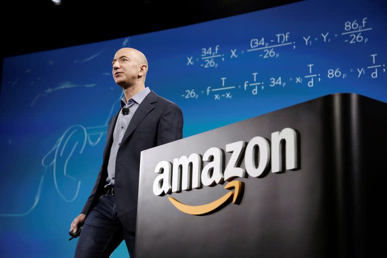 Jeff Bezos perdió US$13.500 millones luego de que las acciones de Amazon experimentaran una fuerte caída
