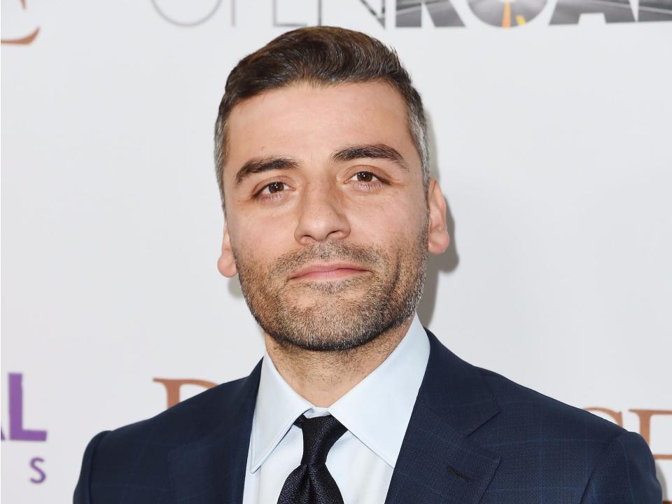 Oscar Isaac at an event