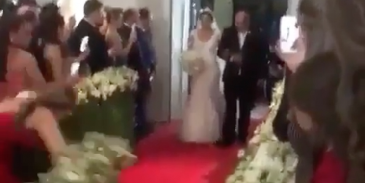 Lo que ocurrió en esta boda se hizo viral. Foto: Instagram