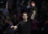 Andy Murray celebrates winning his round robin match against Switzerland's Stanislas Wawrinka. Barclays ATP World Tour Finals - O2 Arena, London - 18/11/16 Great Britain's. Action Images via Reuters / Tony O'Brien Livepic